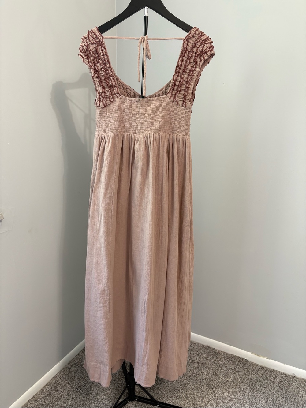 Free People Feel the Frill Midi Dress Mauve Smocked Ruffle Boho Chic Romantic - Picture 4 of 13